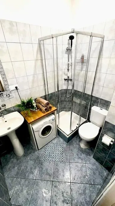 Apartment Marszalkowska 140 , Metro Swietokrzyska Warsaw